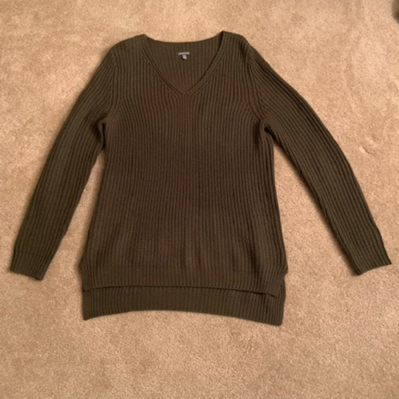Charlotte Russe Sweaters - Charlotte Russe Sweater